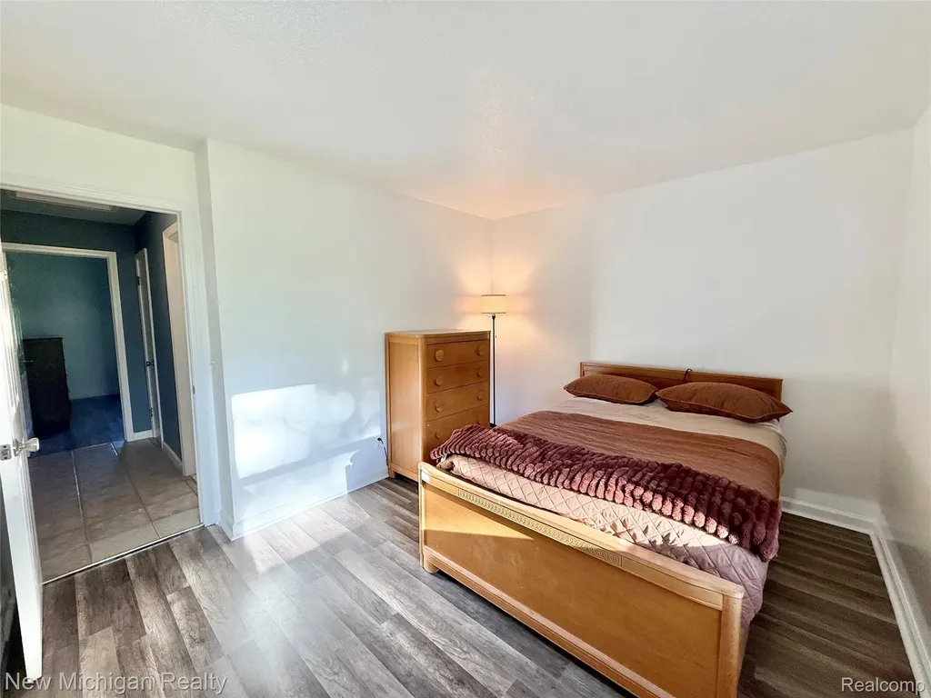 5288 Torrey Road Mundy Township MI 48507