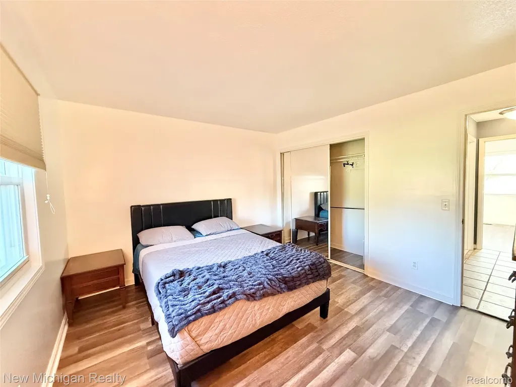 5288 Torrey Road Mundy Township MI 48507
