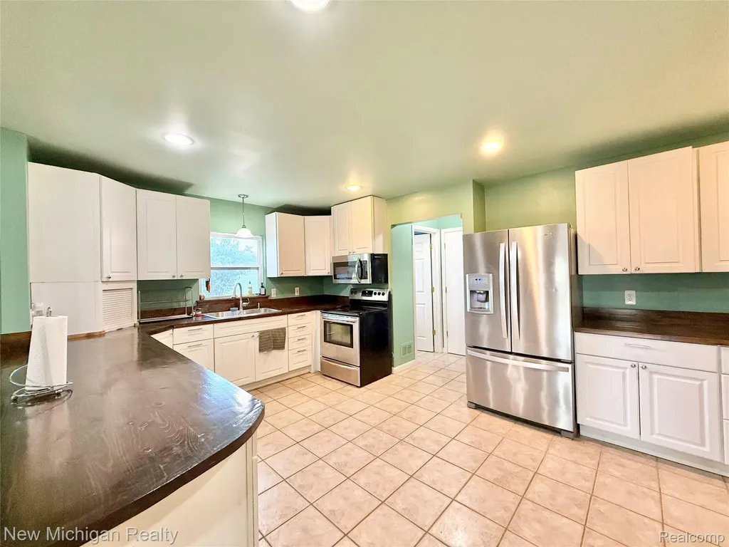 5288 Torrey Road Mundy Township MI 48507