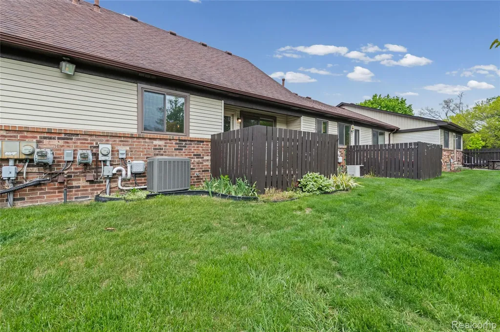 3779 Heritage Parkway Dearborn City MI 48124