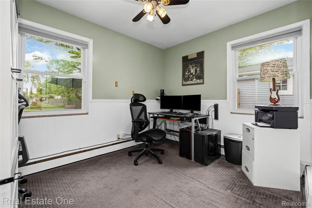 2262 Kohler Street Waterford Charter Township MI 48329