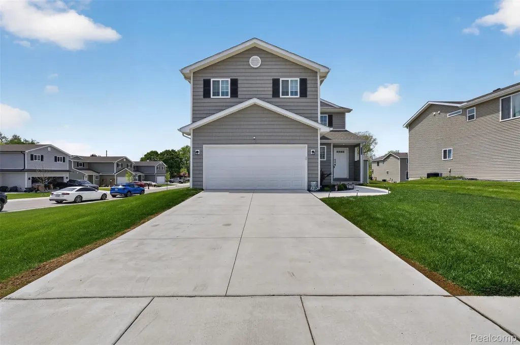 3969 Lotus Landing Circle Waterford Charter Township MI 48329