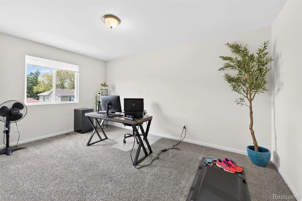 3969 Lotus Landing Circle Waterford Charter Township MI 48329