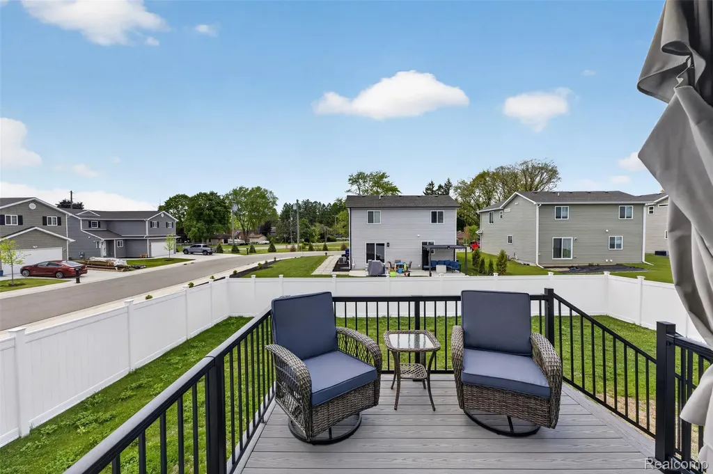 3969 Lotus Landing Circle Waterford Charter Township MI 48329