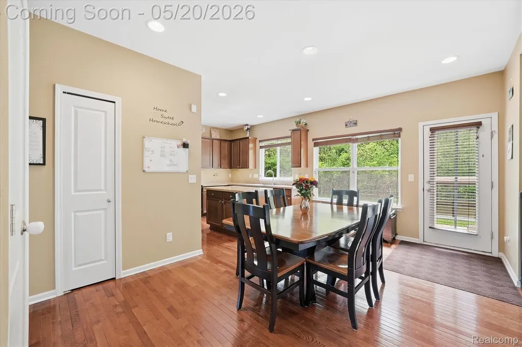 17154 Dew Point Court Brownstown Charter Township MI 48174
