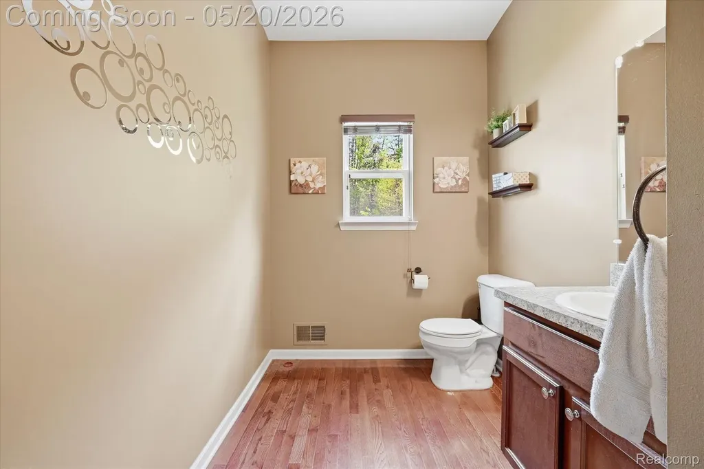 17154 Dew Point Court Brownstown Charter Township MI 48174