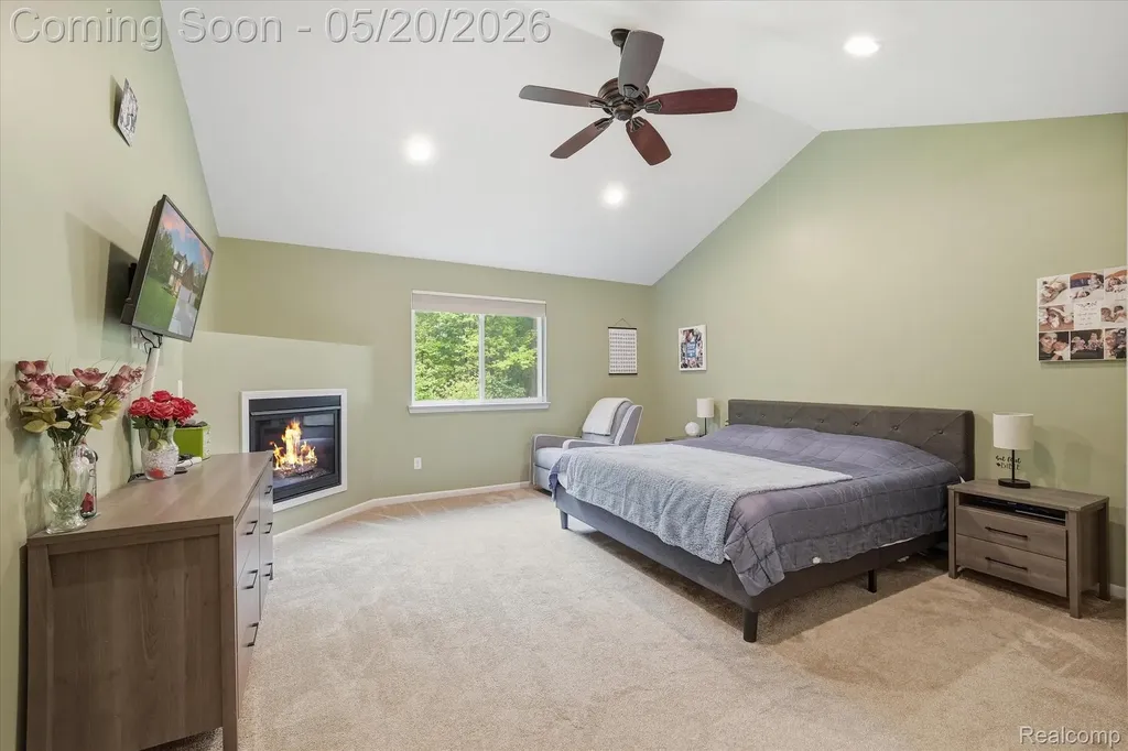17154 Dew Point Court Brownstown Charter Township MI 48174