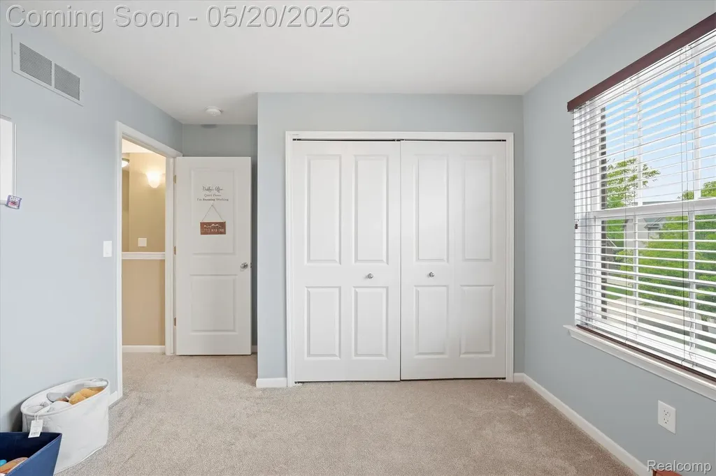 17154 Dew Point Court Brownstown Charter Township MI 48174