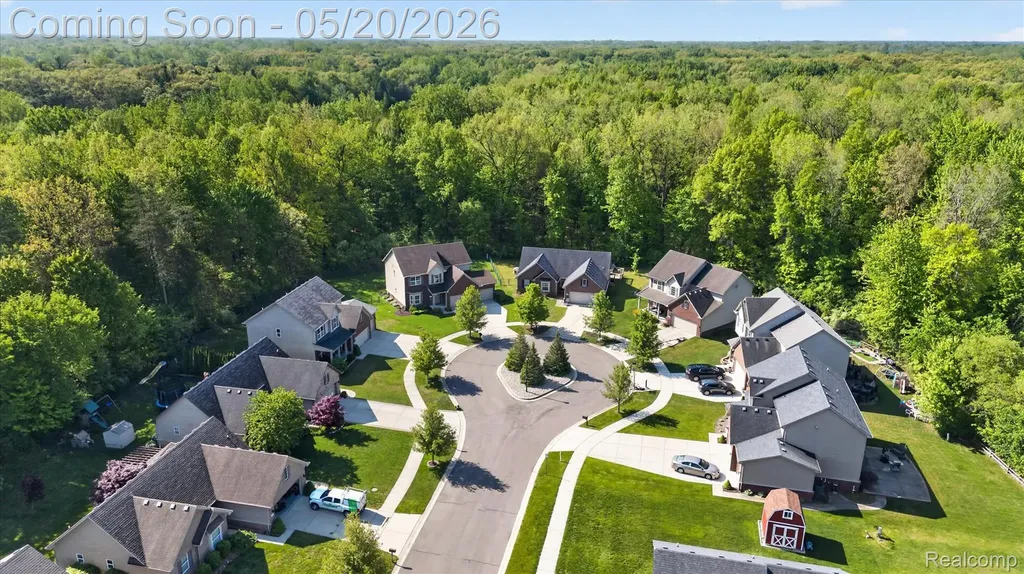 17154 Dew Point Court Brownstown Charter Township MI 48174