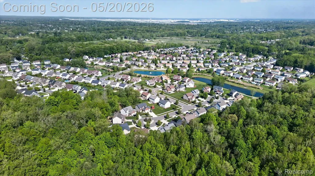 17154 Dew Point Court Brownstown Charter Township MI 48174
