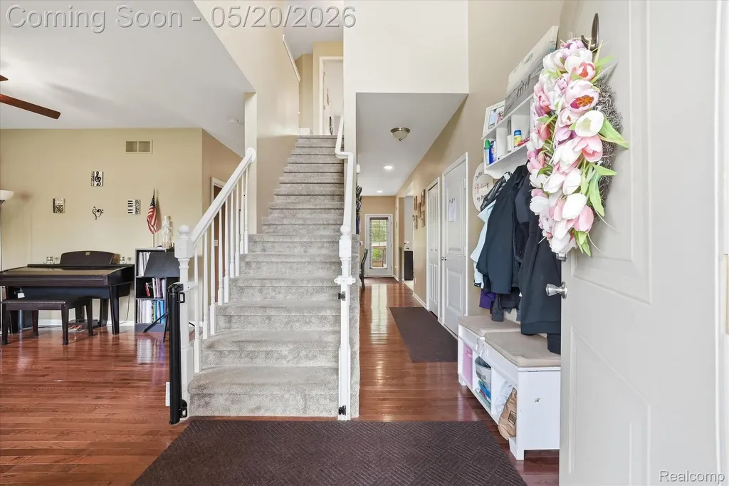 17154 Dew Point Court Brownstown Charter Township MI 48174