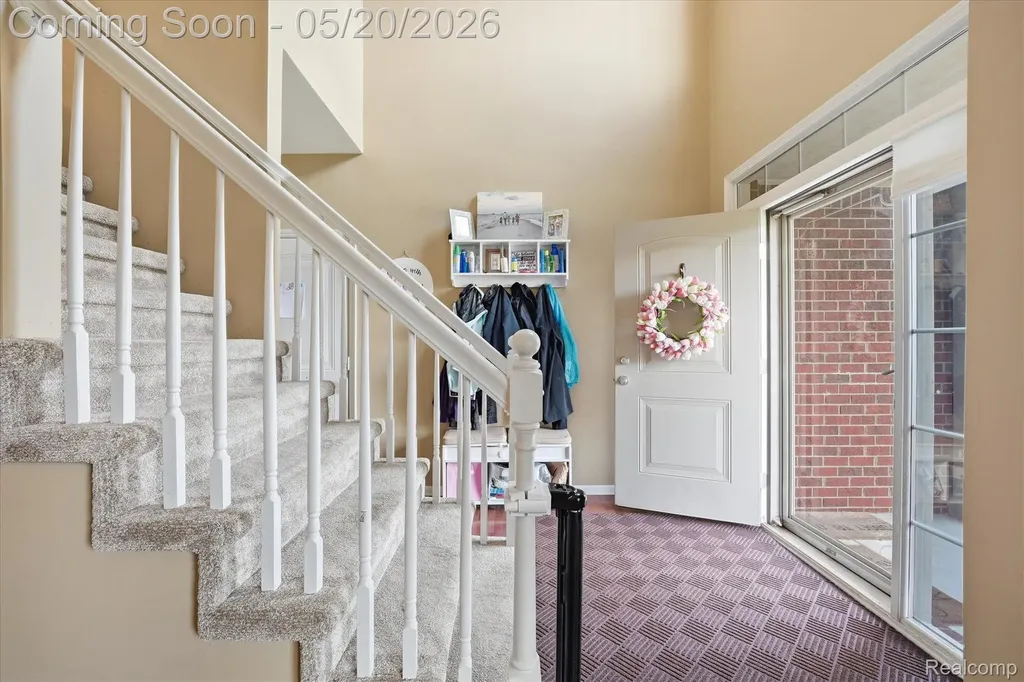 17154 Dew Point Court Brownstown Charter Township MI 48174