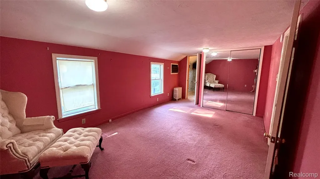 25000 Ann Arbor Trail Dearborn Heights City MI 48127