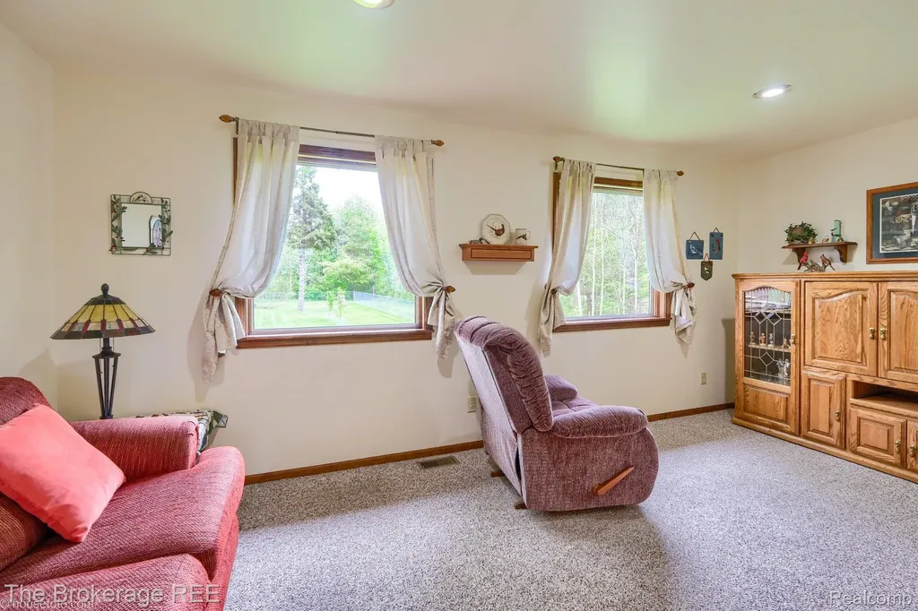 2390 N Vassar Road Davison Township MI 48423