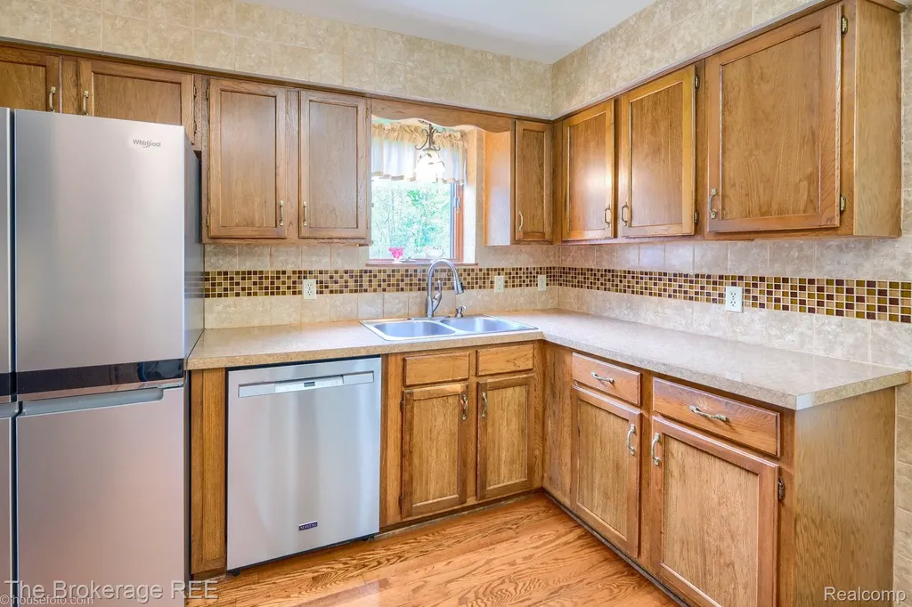 2390 N Vassar Road Davison Township MI 48423