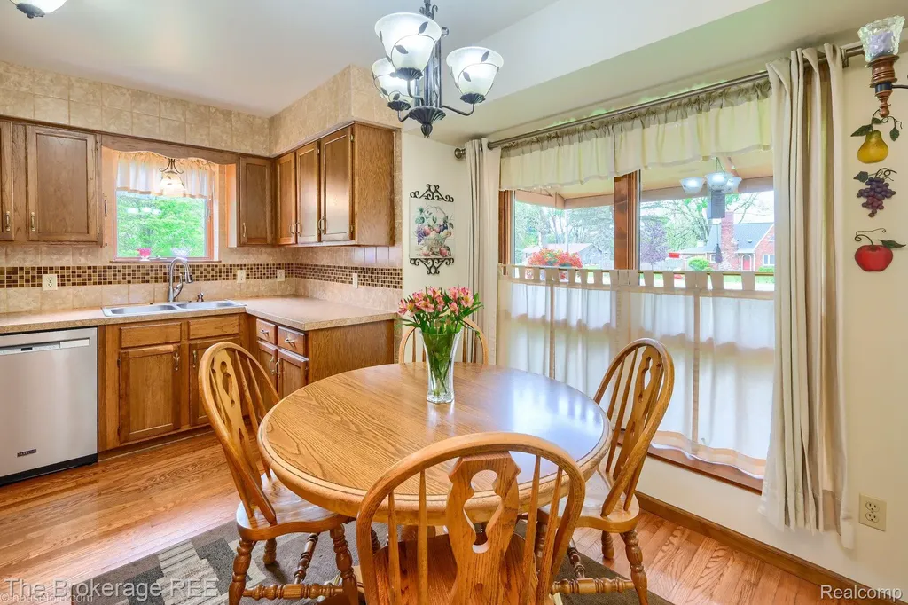 2390 N Vassar Road Davison Township MI 48423
