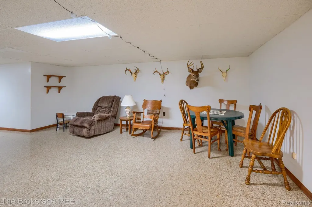 2390 N Vassar Road Davison Township MI 48423