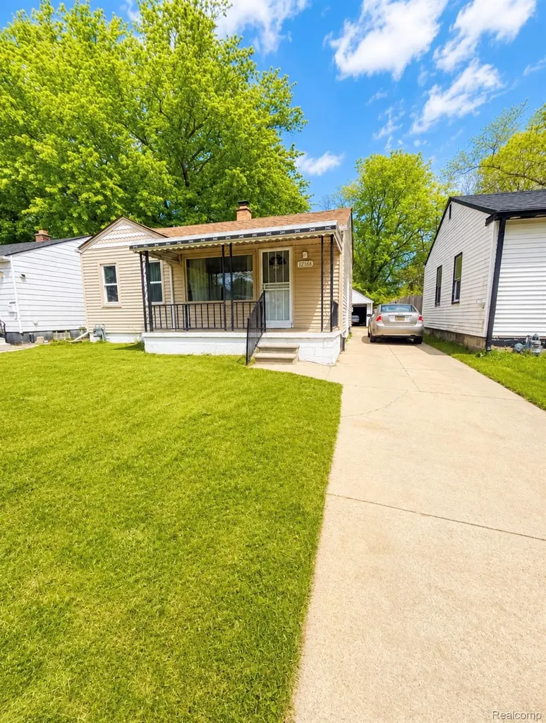19166 Bentler Street Detroit City MI 48219