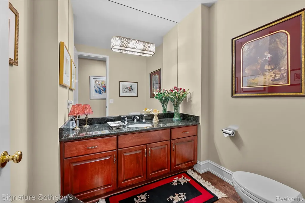 5375 Pembrooke Crossing Court West Bloomfield Charter Township MI 48322