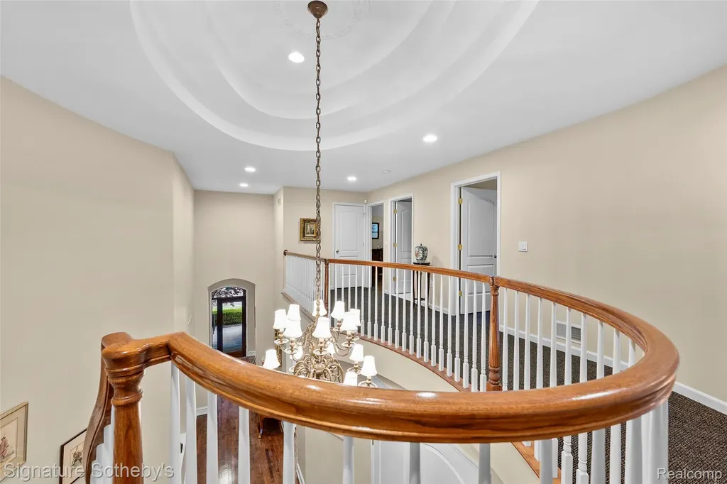 5375 Pembrooke Crossing Court West Bloomfield Charter Township MI 48322