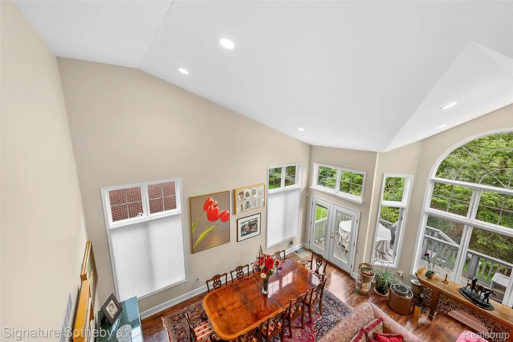 5375 Pembrooke Crossing Court West Bloomfield Charter Township MI 48322