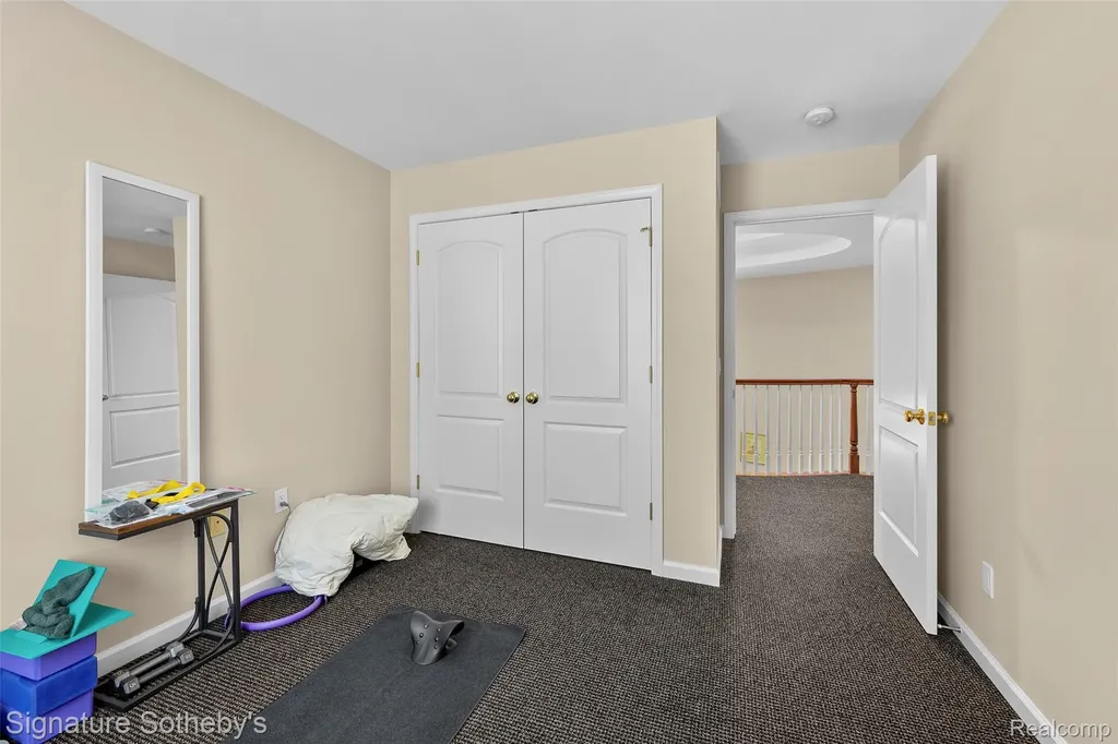 5375 Pembrooke Crossing Court West Bloomfield Charter Township MI 48322