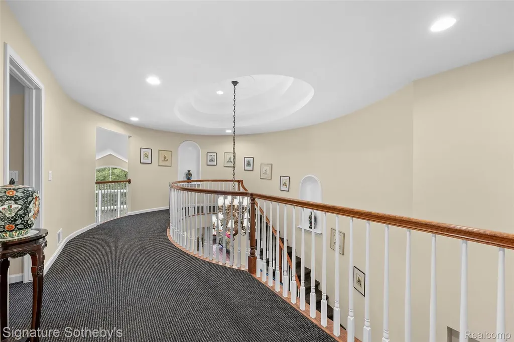 5375 Pembrooke Crossing Court West Bloomfield Charter Township MI 48322
