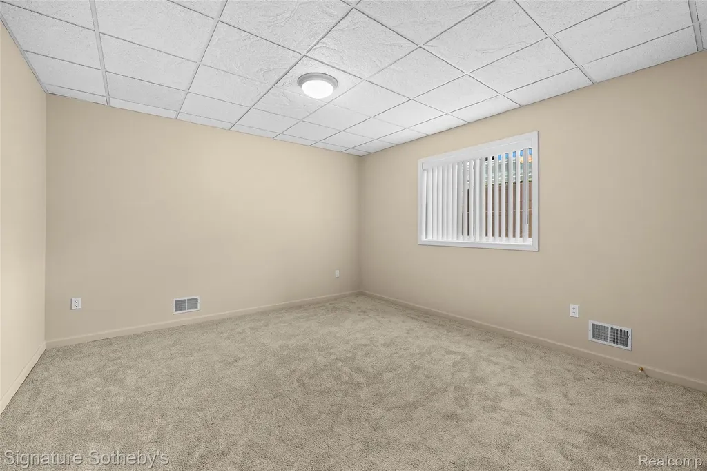 5375 Pembrooke Crossing Court West Bloomfield Charter Township MI 48322
