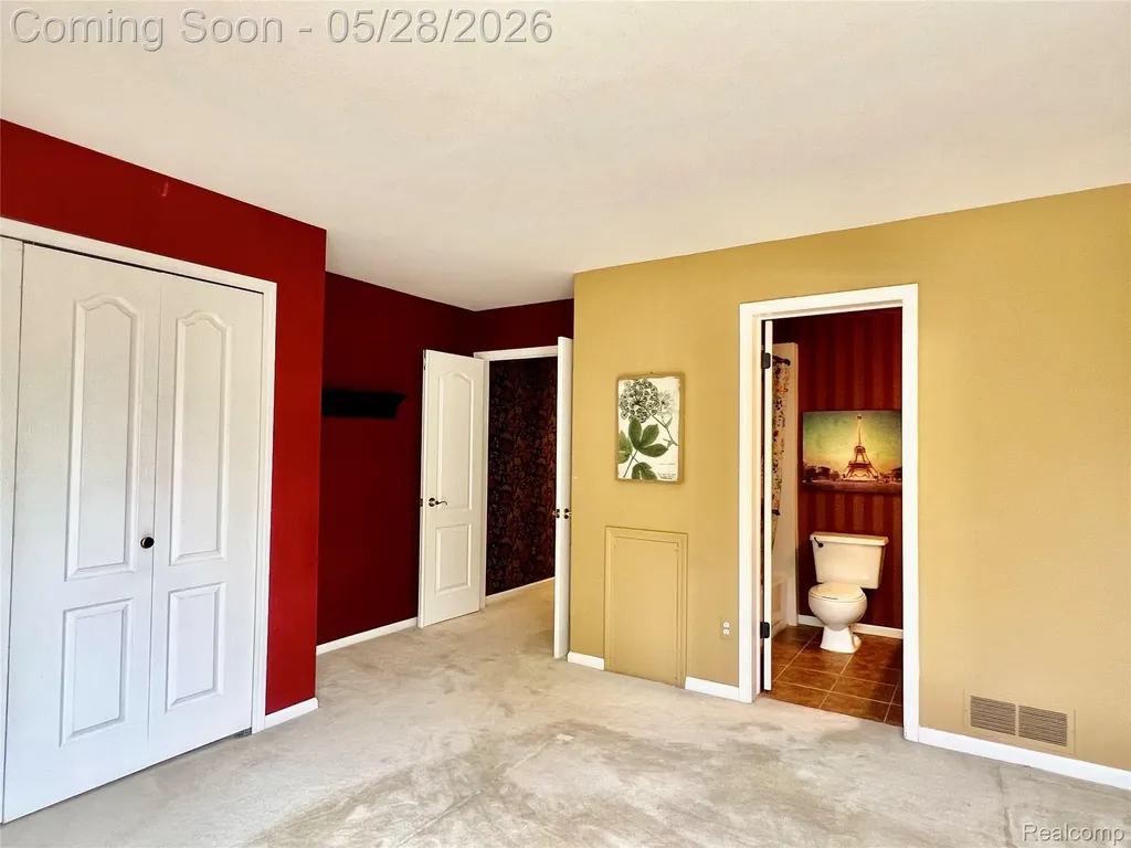 1168 Fairways Boulevard Troy City MI 48085