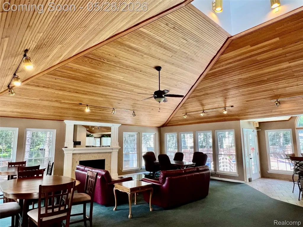 1168 Fairways Boulevard Troy City MI 48085