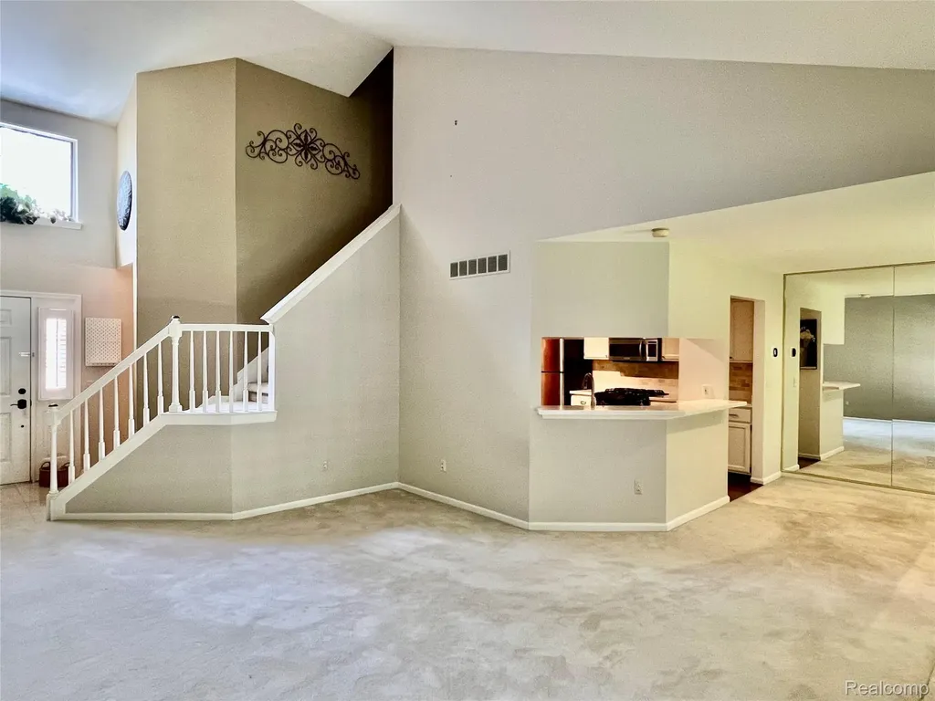 1168 Fairways Boulevard Troy City MI 48085