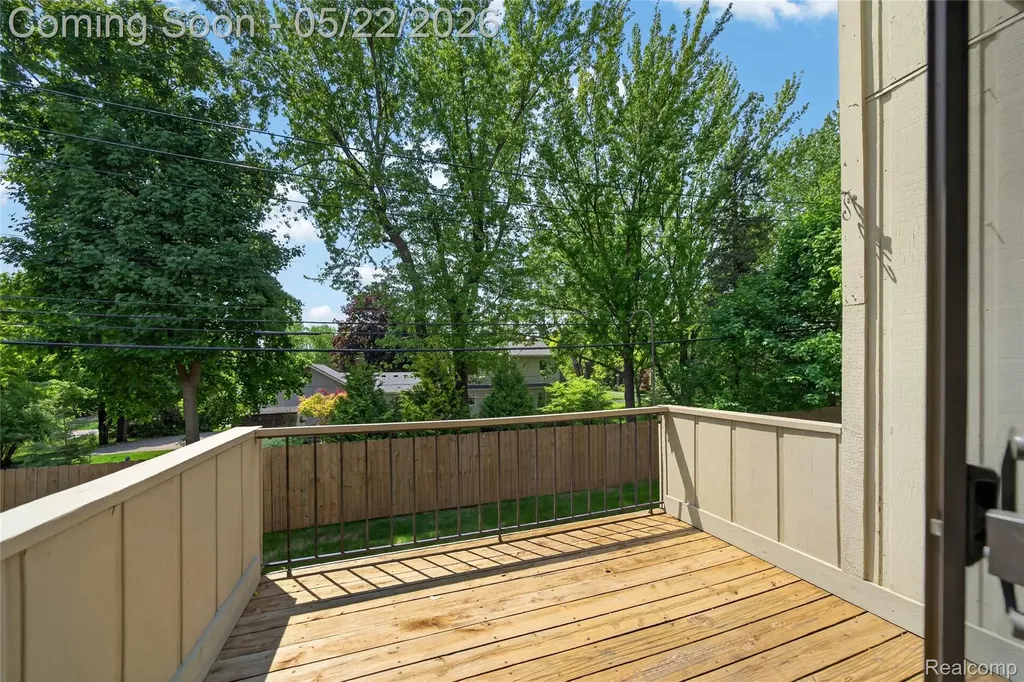 2853 Trailwood Drive Rochester Hills City MI 48309