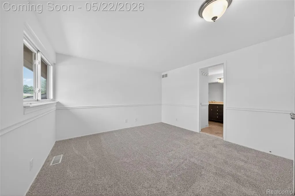 2853 Trailwood Drive Rochester Hills City MI 48309