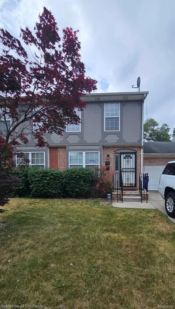 15473 Meyers Road Detroit City MI 48227