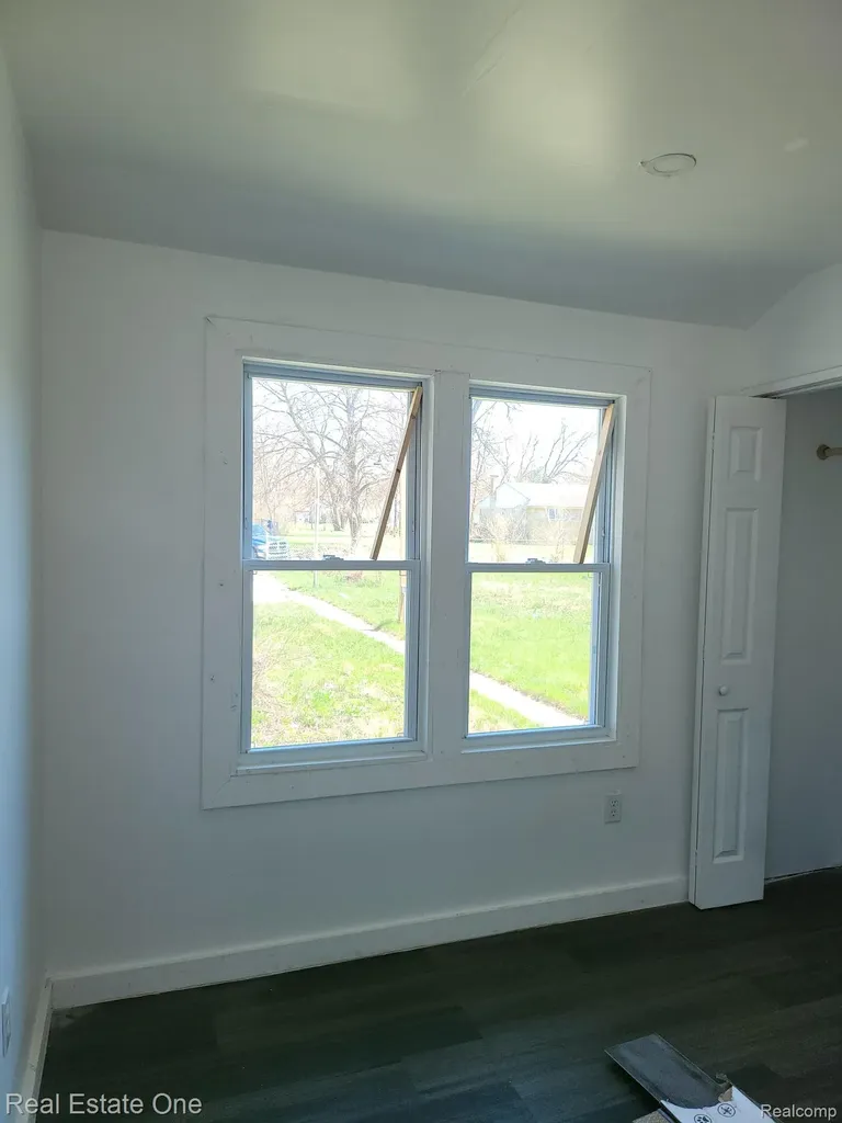 18603 Mackay Street Detroit City MI 48234