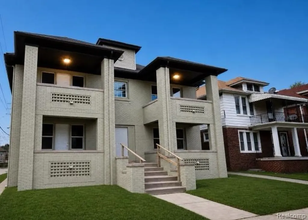 2340 Clements Street Detroit City MI 48238