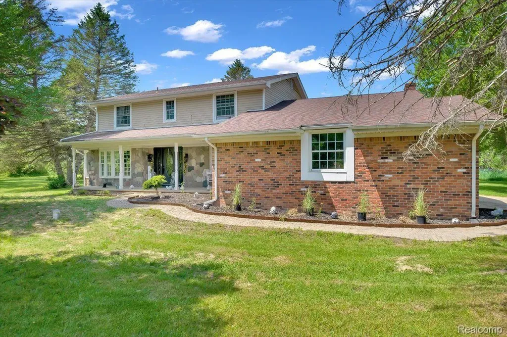 3483 Flint River Road Columbiaville Village MI 48421