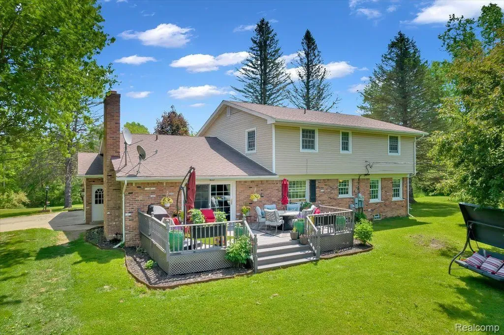 3483 Flint River Road Columbiaville Village MI 48421