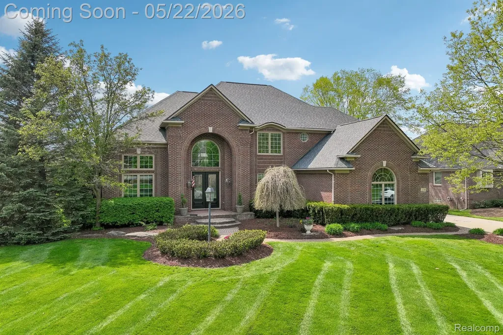 2738 Pebble Beach Drive Oakland Charter Township MI 48363