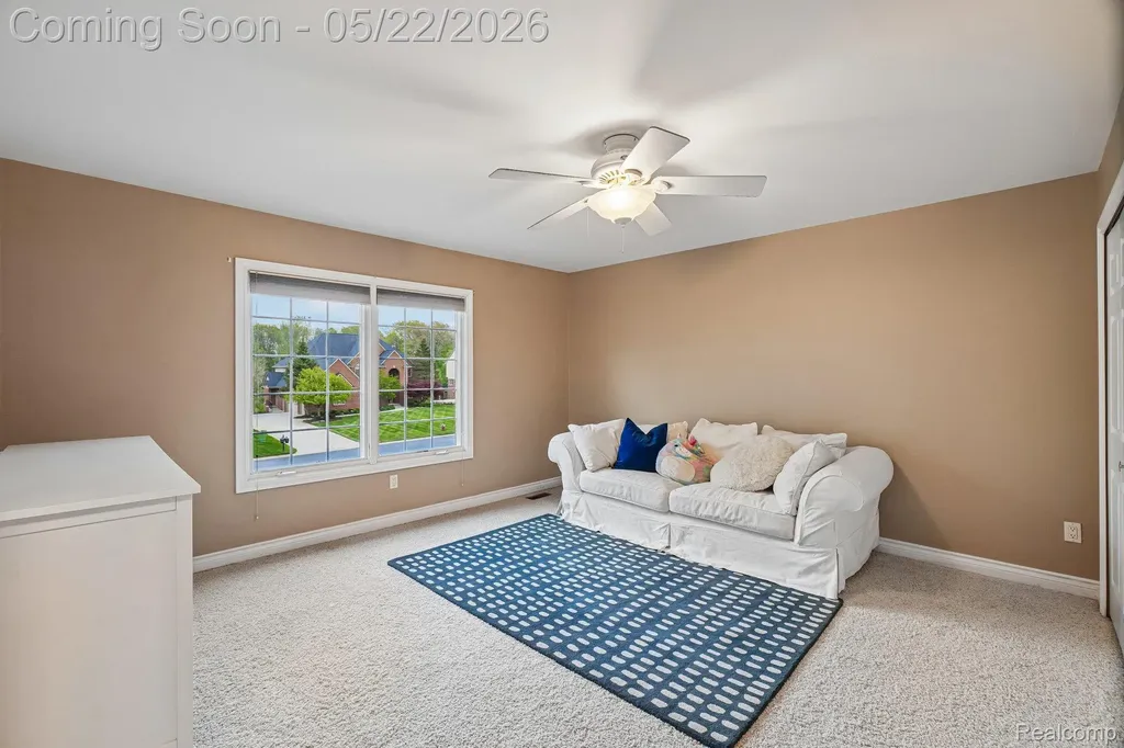 2738 Pebble Beach Drive Oakland Charter Township MI 48363