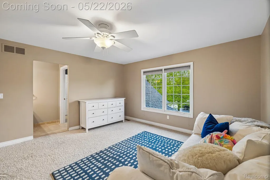 2738 Pebble Beach Drive Oakland Charter Township MI 48363