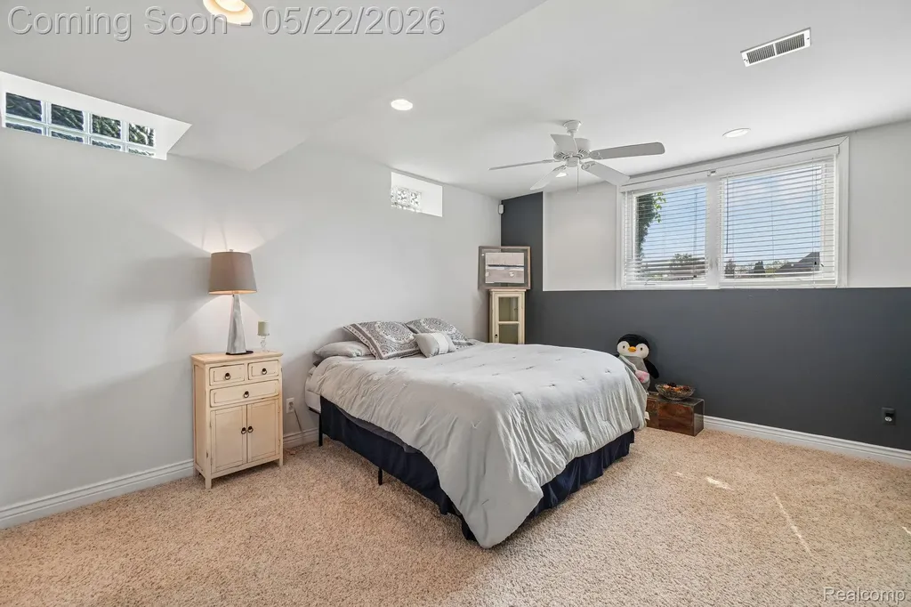 2738 Pebble Beach Drive Oakland Charter Township MI 48363