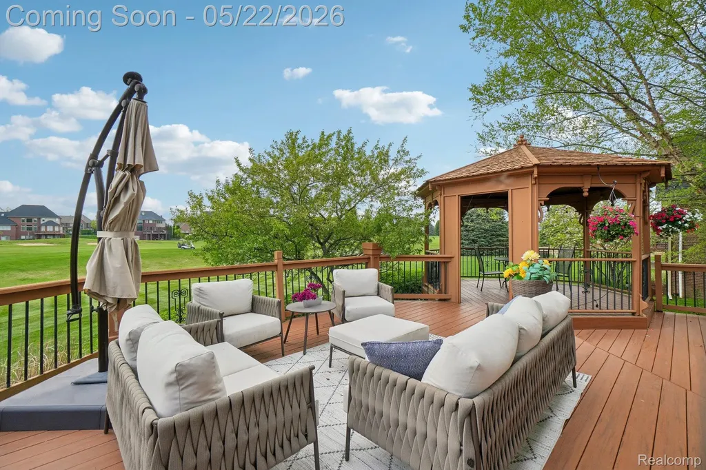 2738 Pebble Beach Drive Oakland Charter Township MI 48363