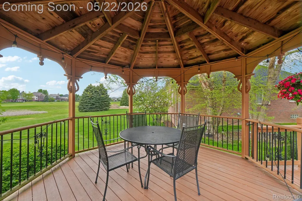 2738 Pebble Beach Drive Oakland Charter Township MI 48363