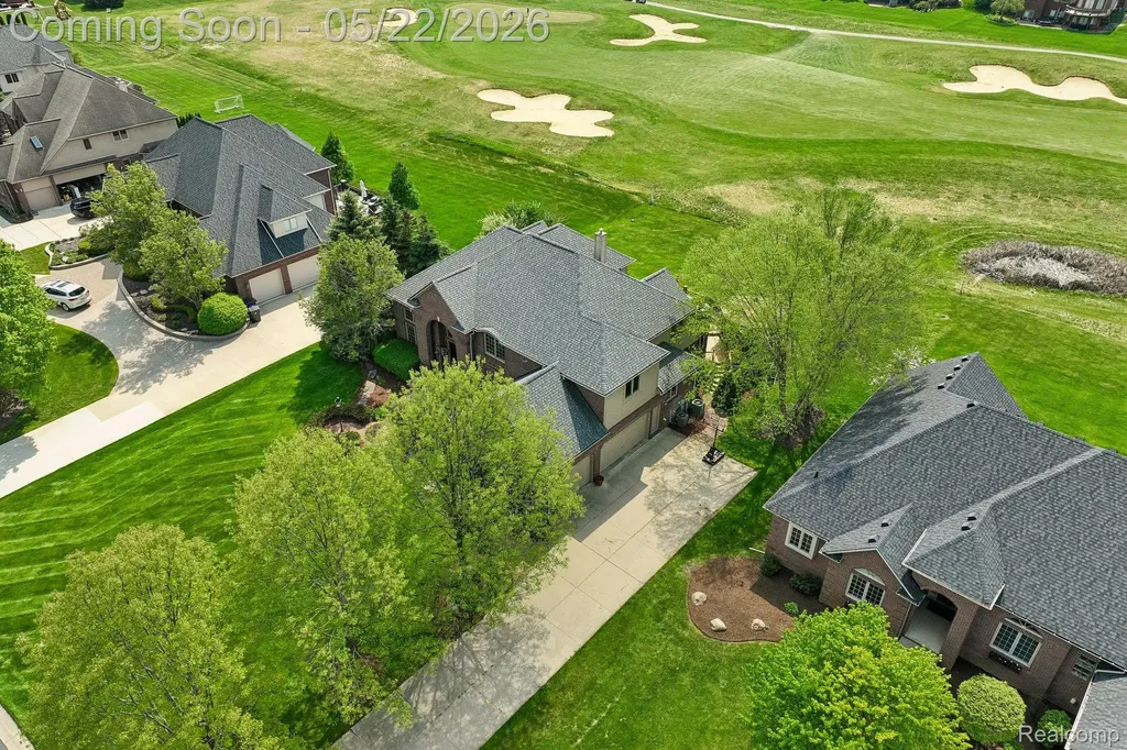 2738 Pebble Beach Drive Oakland Charter Township MI 48363