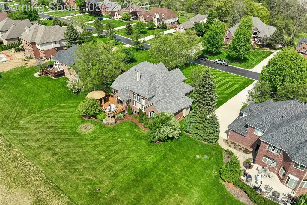 2738 Pebble Beach Drive Oakland Charter Township MI 48363