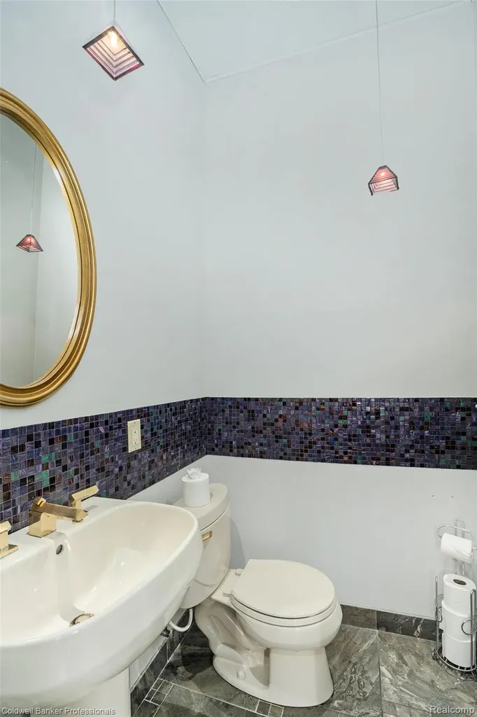 3972 Chevron Drive Highland Charter Township MI 48356