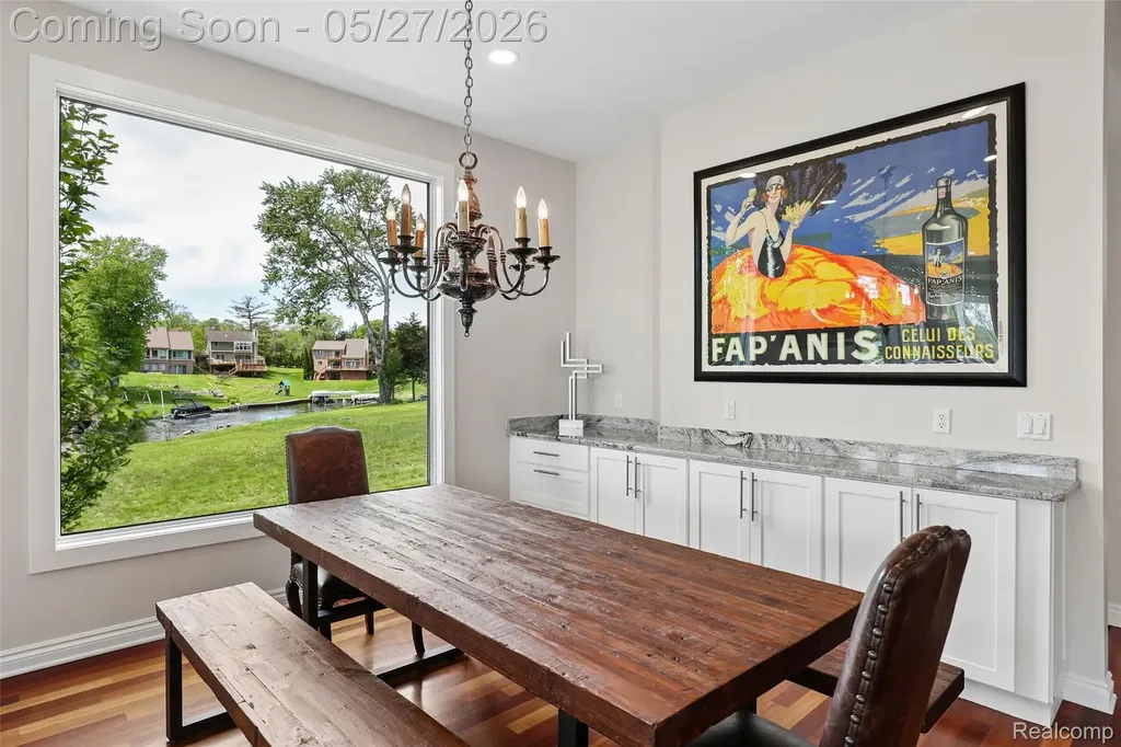 1600 Vanstone Drive Commerce Charter Township MI 48382