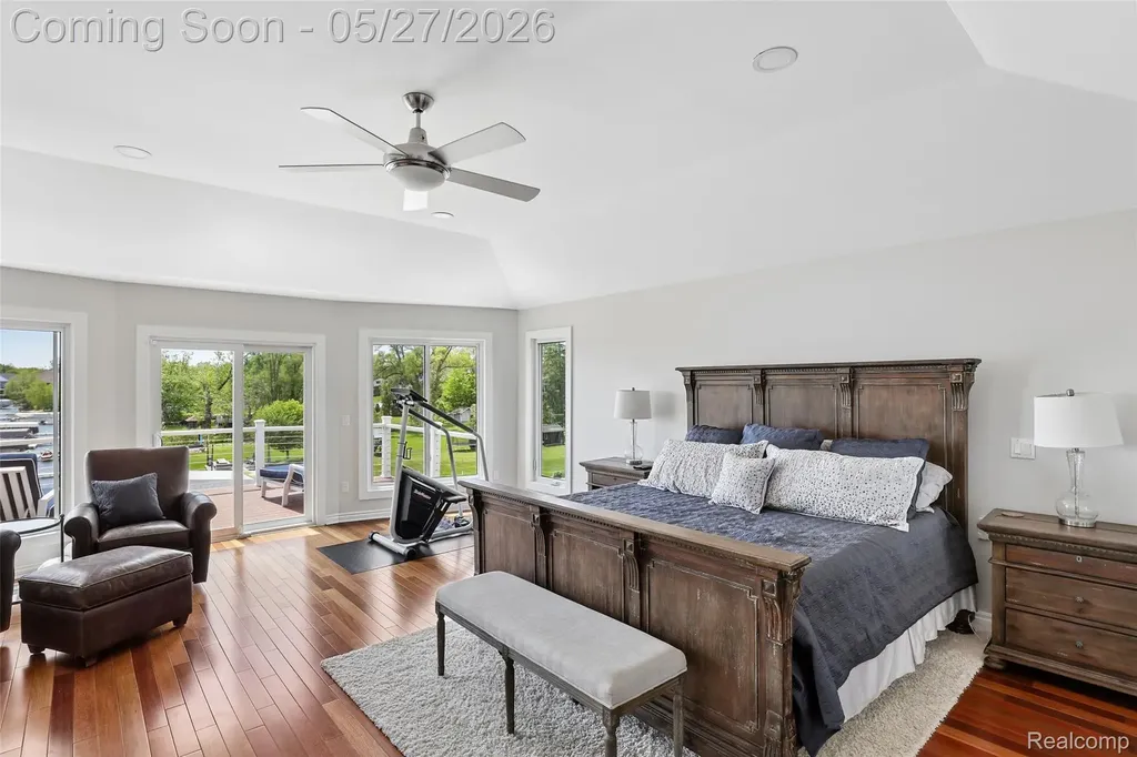 1600 Vanstone Drive Commerce Charter Township MI 48382
