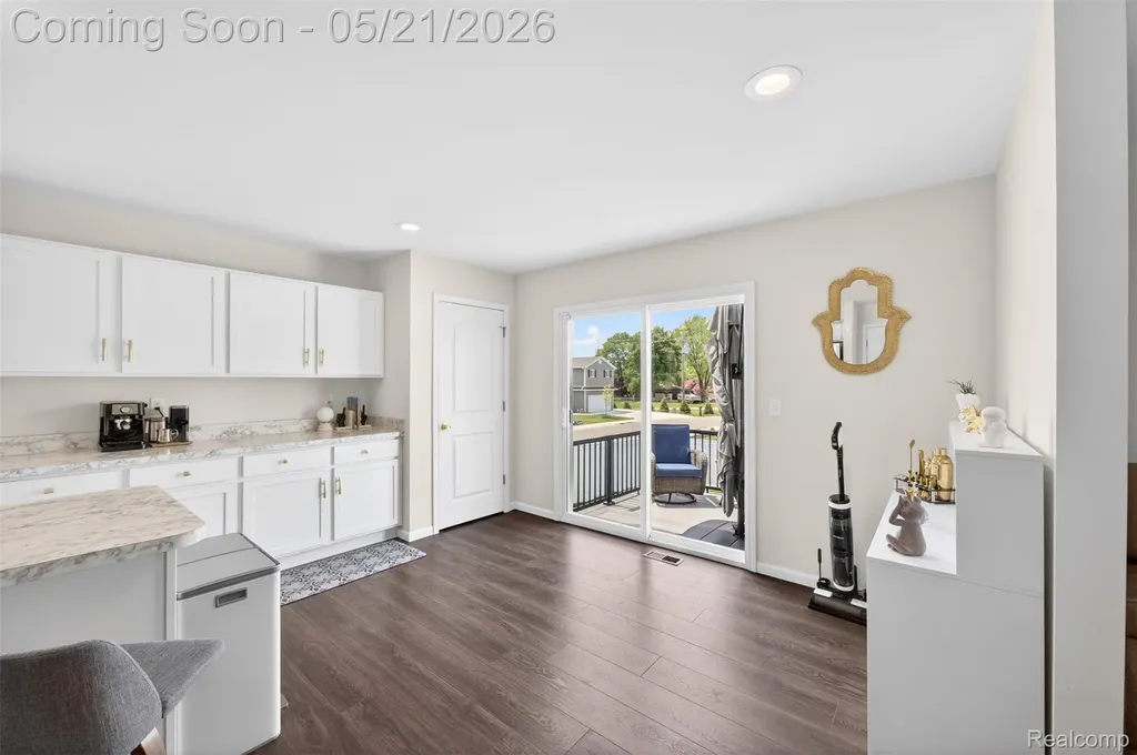 3969 Lotus Landing Circle Waterford Charter Township MI 48329